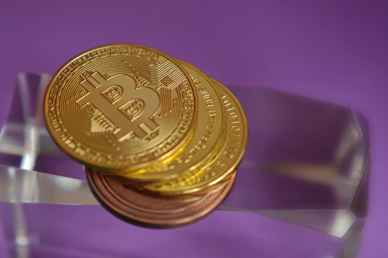 Meme币RFC逆势市值破一亿美元！KOL分享交易该币种的心路历程